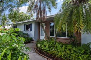 4211 97TH AVE E, PARRISH, FL 34219 Sold 08/31/22