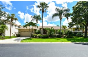 4717 E TRAILS DR, SARASOTA, FL 34232 Sold 09/09/22