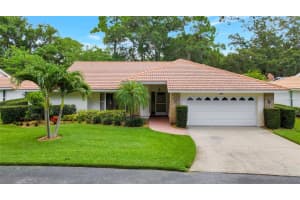 5717 GARDEN LAKES FERN #1, BRADENTON, FL 34203 Sold 01/12/23