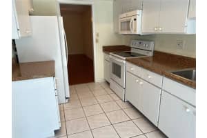 6275 GREEN VIEW CIR #104, SARASOTA, FL 34231 Sold 11/21/22