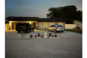 2490 HUFFTON CIR, SARASOTA, FL 34235 Sold 08/15/22