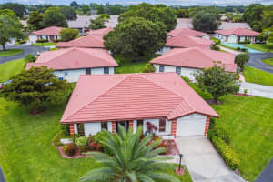 6102 VIVIENDA DR, BRADENTON, FL 34207 Sold 08/31/22