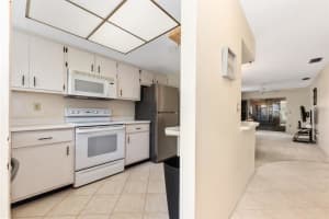 2675 GOLF COURSE DR #217, SARASOTA, FL 34234 Sold 07/29/22