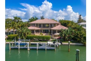 778 SIESTA DR, SARASOTA, FL 34242 Sold 12/12/22