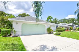 3584 CRYSTAL LAKES CT, SARASOTA, FL 34235 Sold 12/01/22