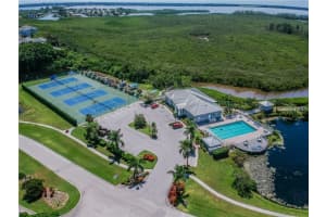 904 SANDPIPER CIR #904, BRADENTON, FL 34209 Sold 10/07/22