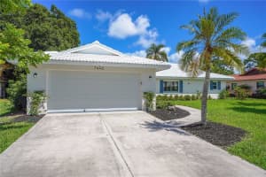 7440 MARIANA DR, SARASOTA, FL 34231 Sold 08/12/22