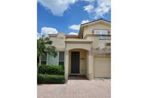 1130 BEACHCOMBER CT #8, OSPREY, FL 34229 Sold 12/09/22