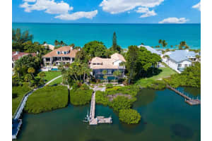 3214 CASEY KEY RD, NOKOMIS, FL 34275 Sold 04/27/23