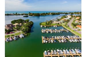 432 YACHT HARBOR DR, OSPREY, FL 34229 Sold 08/25/22