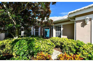 3990 VIA MIRADA, SARASOTA, FL 34238 Sold 09/20/22