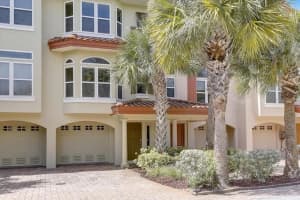 249 17TH ST N #13, BRADENTON BEACH, FL 34217 Sold 10/27/22