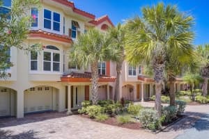 249 17TH ST N #13, BRADENTON BEACH, FL 34217 Sold 10/27/22