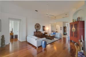 4152 CADDIE DR E, BRADENTON, FL 34203 Sold 12/28/22