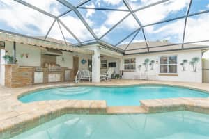 3250 44TH DR E, BRADENTON, FL 34203 Sold 10/07/22