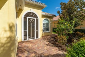5898 BENEVENTO DR, SARASOTA, FL 34238 Sold 09/12/22