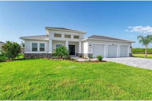 2202 4th St E, Palmetto, FL 34221, Sold 08/26/22