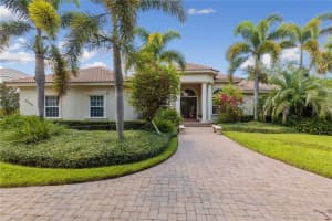 4008 FOUNDERS CLUB DR, SARASOTA, FL 34240 Sold 12/09/22