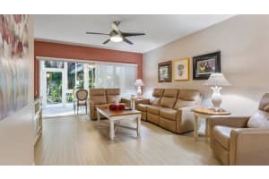 320 CLEARBROOK CIR #104, VENICE, FL 34292 Sold 10/06/22