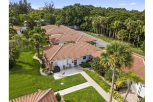 145 Vista Hermosa Cir, Sarasota, FL 34242, Sold 11/29/22