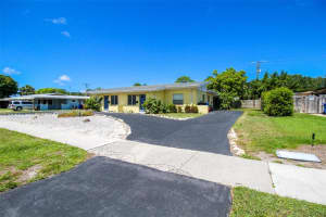 MLS# MFRA4543097, Venice, Florida 34285