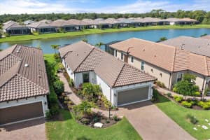 5441 LAMPIASI ST, SARASOTA, FL 34238 Sold 09/12/22