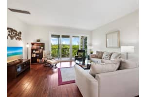 852 EVERGREEN WAY, LONGBOAT KEY, FL 34228 Sold 08/16/22