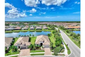 5437 Manchini St, Sarasota, FL 34238, Sold 10/10/22