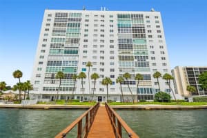 7200 Sunshine Skyway Ln S, St. Petersburg, FL 33711, Sold 09/12/22