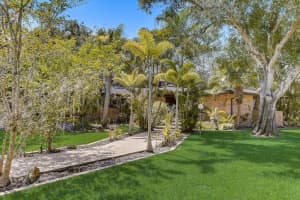 4883 GREYMOSS LN, SARASOTA, FL 34233 Sold 10/17/22