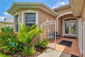 1025 Whitegate Ct, Sarasota, FL 34232, Sold 10/21/22