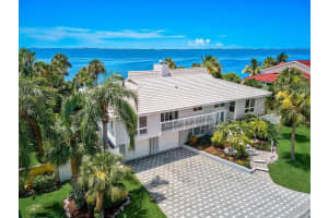 3908 Bayside Dr, Bradenton, FL 34210, Sold 11/17/22