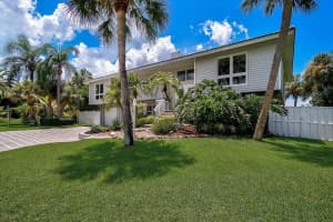 3908 Bayside Dr, Bradenton, FL 34210, Sold 11/17/22