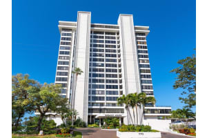 770 S Palm Ave, Sarasota, FL 34236, Sold 02/10/23