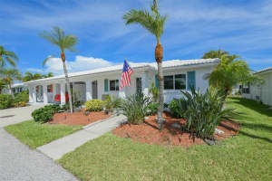 715 EL CENTRO, LONGBOAT KEY, FL 34228 Sold 09/19/22
