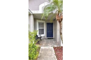 2832 AFTON CIR, ORLANDO, FL 32825 Sold 09/19/22