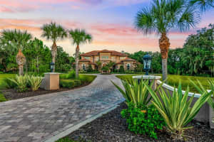10121 Ruffled Fern Ln, Sarasota, FL 34241, Sold 10/14/22
