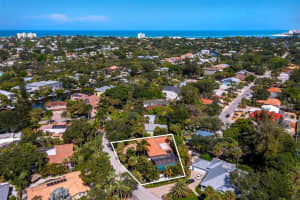 5079 Commonwealth Dr, Siesta Key, FL 34242, Sold 09/12/22