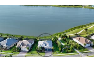 7916 GRANDE SHORES DR, SARASOTA, FL 34240 Sold 10/17/22