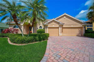 2926 Bravura Lake Dr, Sarasota, FL 34240, Sold 10/14/22