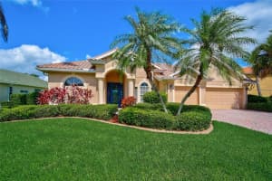 2926 Bravura Lake Dr, Sarasota, FL 34240, Sold 10/14/22