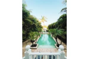 3810 Flamingo Ave, Siesta Key, FL 34242, Sold 03/31/23
