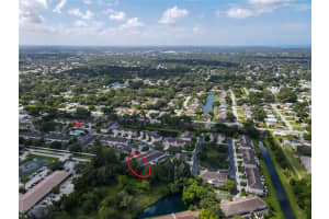 4002 Burlwood Rd, Sarasota, FL 34233, Sold 09/16/22