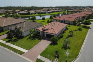 4761 ROYAL DORNOCH CIR, BRADENTON, FL 34211 Sold 09/30/22
