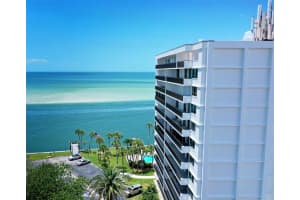 4822 Ocean Blvd, Siesta Key, FL 34242, Sold 03/01/23
