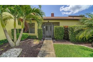 3896 Easton St, Sarasota, FL 34238, Sold 10/25/22