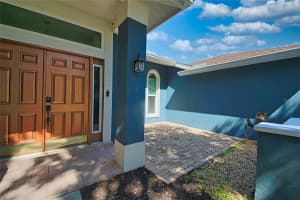 5404 Aruba Pl, Sarasota, FL 34233, Sold 09/22/22