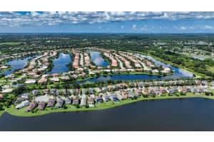 8467 NANDINA DR, SARASOTA, FL 34240 Sold 09/12/22