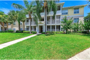 4802 51st St W, Bradenton, FL 34210, Sold 10/03/22