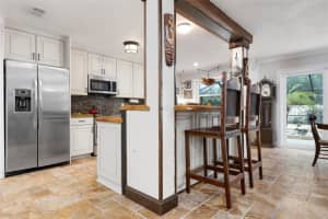 2908 Mayflower St, Sarasota, FL 34231, Sold 10/12/22